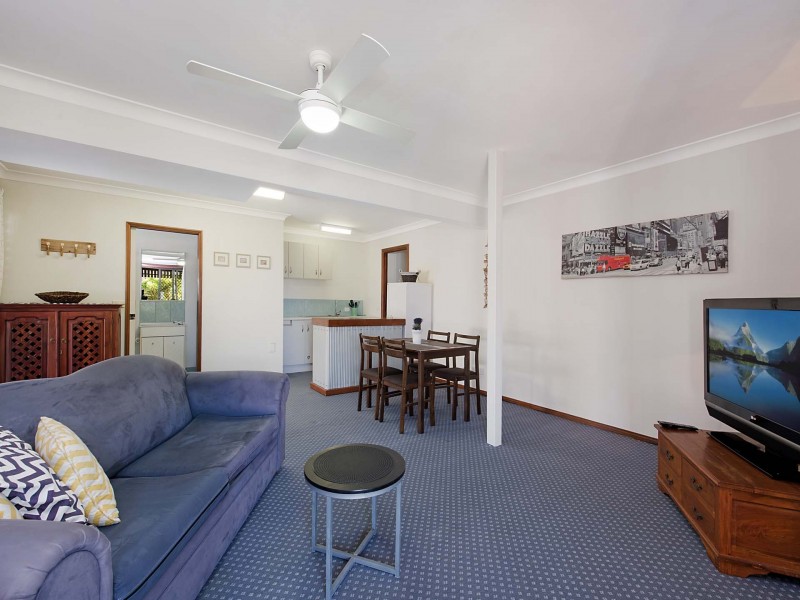 10 Jackman Street, Moffat Beach QLD 4551