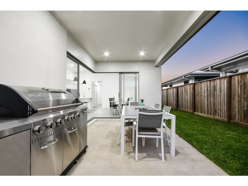 9 Dunlop Crescent, Caloundra West QLD 4551