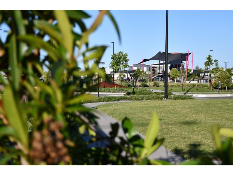 9 Dunlop Crescent, Caloundra West QLD 4551