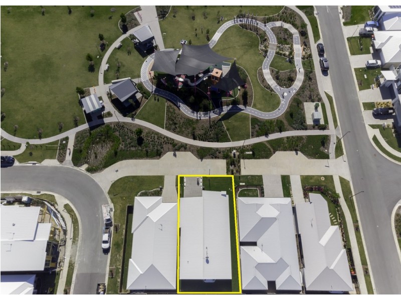 9 Dunlop Crescent, Caloundra West QLD 4551