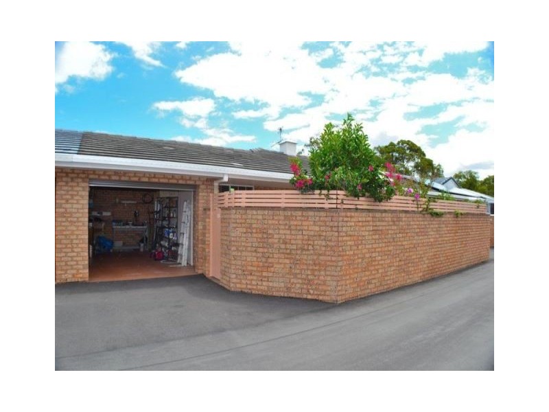 13/2 Lyon Street, Dicky Beach QLD 4551