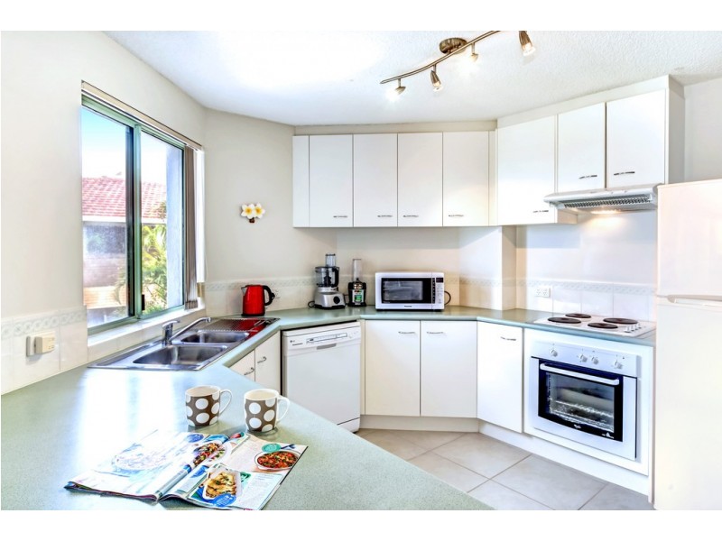 Unit 5/38A King Street, Kings Beach QLD 4551