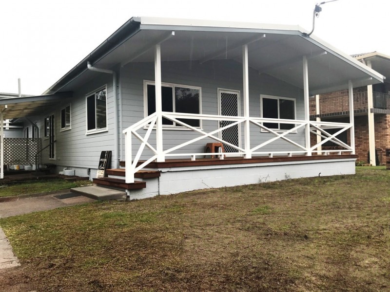 16 Hume Parade, Currimundi QLD 4551