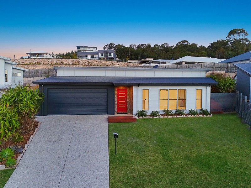 15 Tree View Crescent, Little Mountain QLD 4551