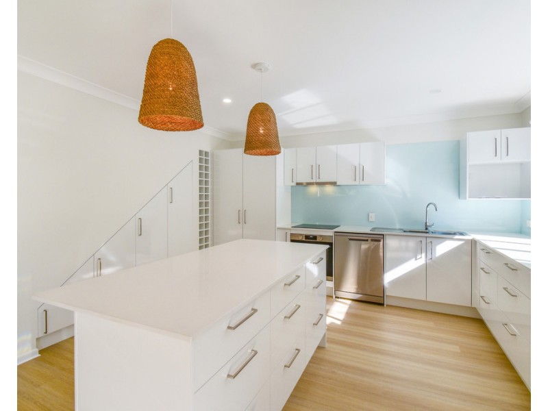 Unit 2/3 Bott Street, Dicky Beach QLD 4551