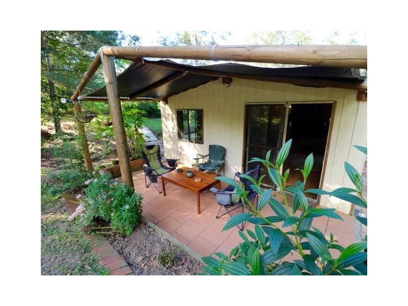 32 Whites Road, Landsborough QLD 4550