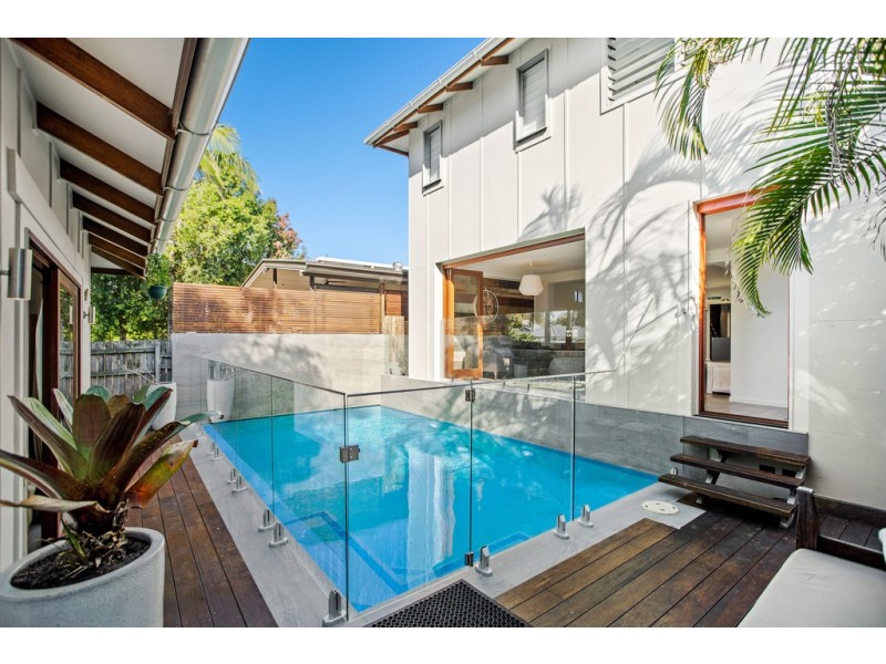 31 Nothling Street, Moffat Beach QLD 4551