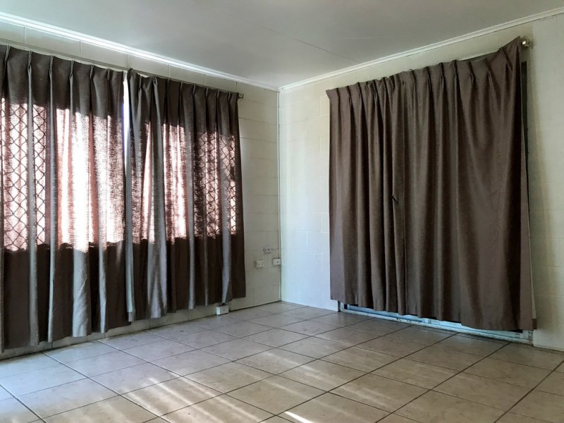 2/8 Ilya Street, Currimundi QLD 4551