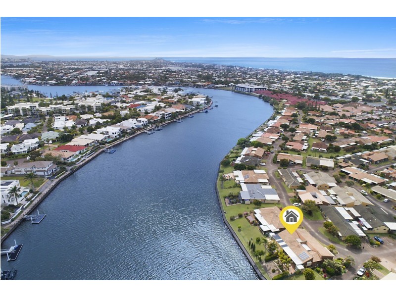 Unit 202/4 Melody Court, Warana QLD 4575
