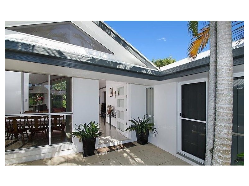 10 Bongaree Drive, Pelican Waters QLD 4551