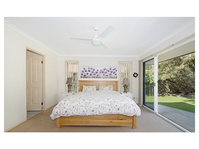 10 Bongaree Drive, Pelican Waters QLD 4551