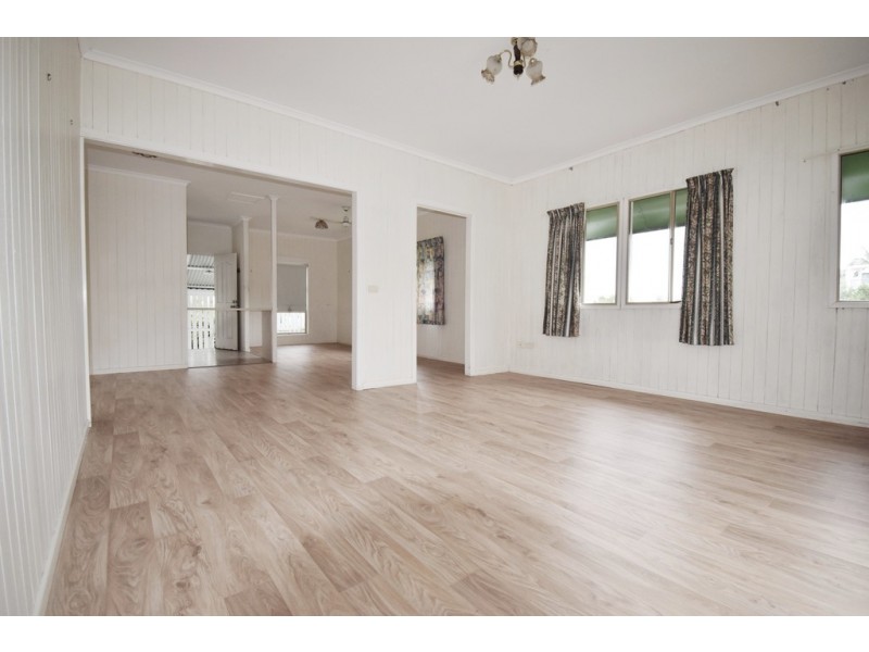 3 Seaview Terrace, Moffat Beach QLD 4551
