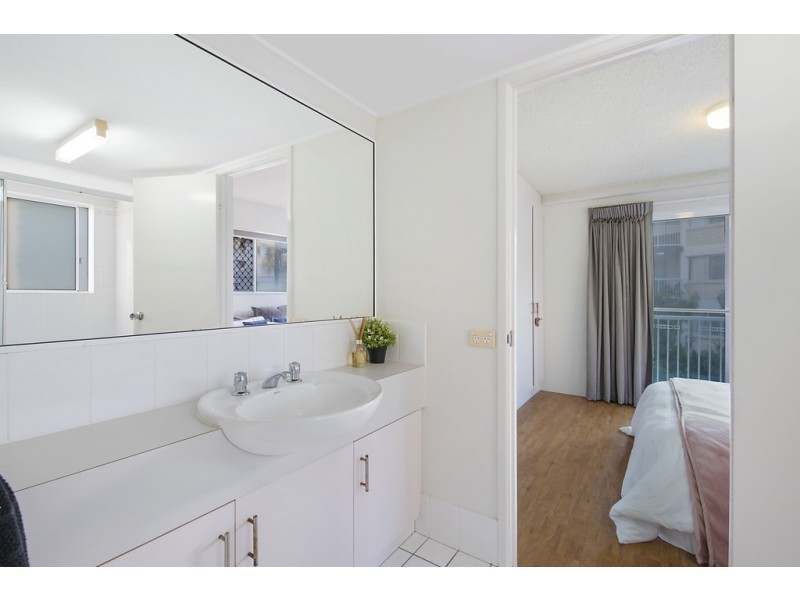 Unit 6/64 Edmund Street, Kings Beach QLD 4551