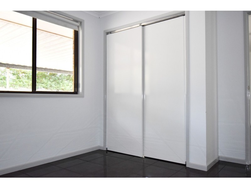 8 Amigh Road, Landsborough QLD 4550