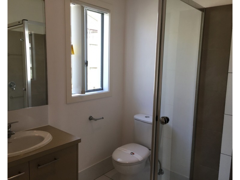 12 Kurrajong Crescent, Meridan Plains QLD 4551