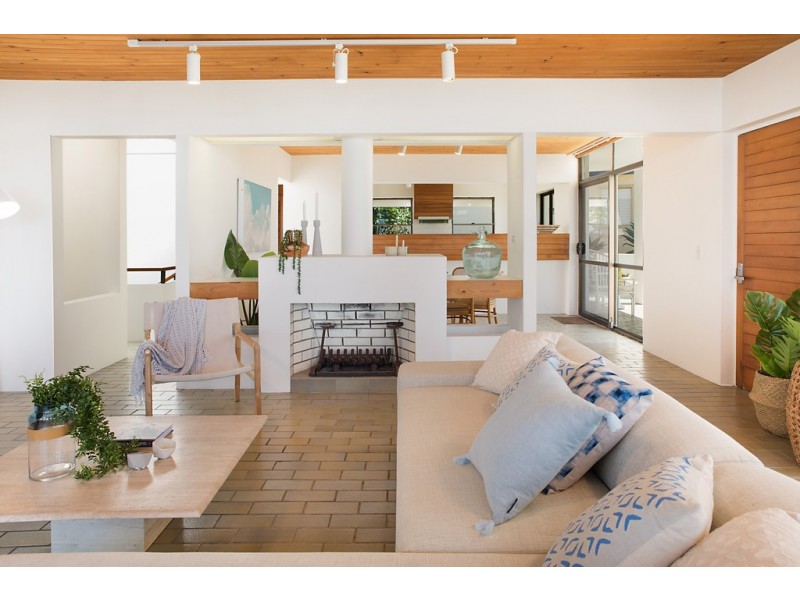 39 Victoria Terrace, Kings Beach QLD 4551