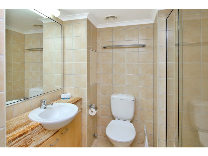 Unit 65/8 Levuka Avenue, Kings Beach QLD 4551