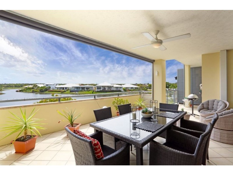 12/1 Millennium Circuit, Pelican Waters QLD 4551