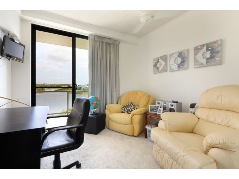 12/1 Millennium Circuit, Pelican Waters QLD 4551