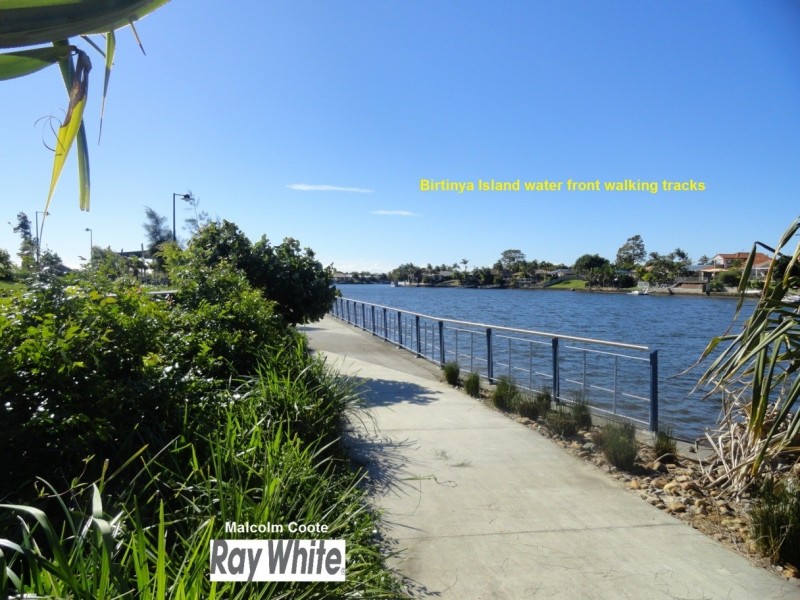 4 Reef Court, Birtinya QLD 4575