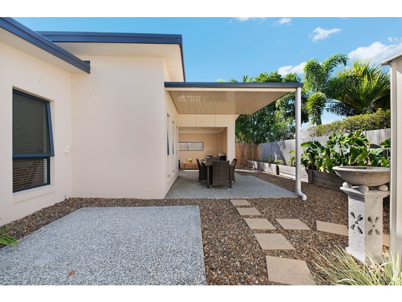 6 Bangalore Close, Caloundra West QLD 4551