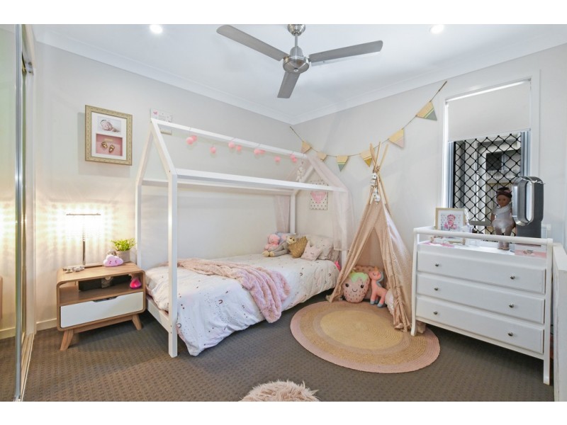35 Sienna Street, Caloundra West QLD 4551