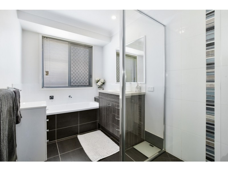 35 Sienna Street, Caloundra West QLD 4551