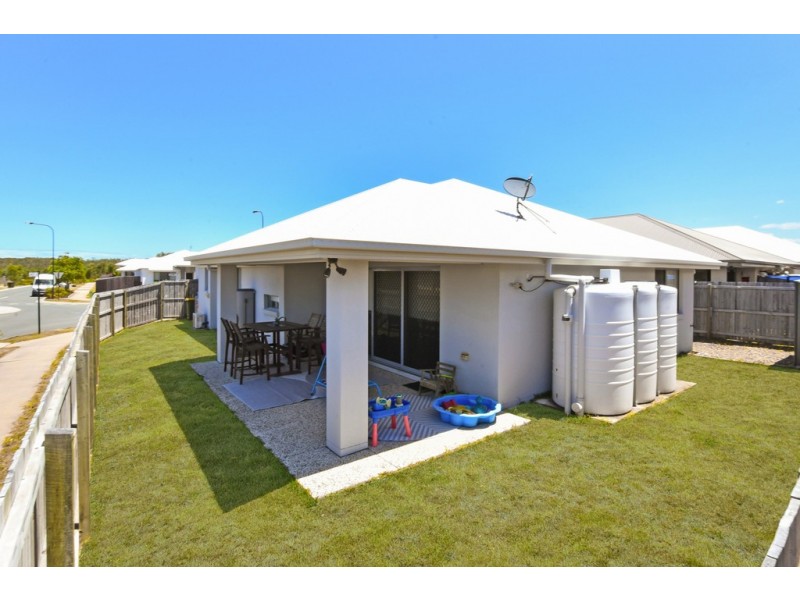 35 Sienna Street, Caloundra West QLD 4551