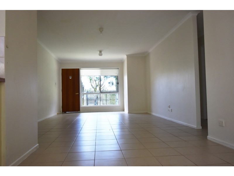 2/43 Arthur Street, Kings Beach QLD 4551