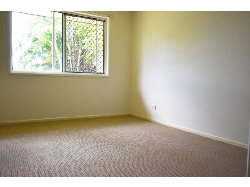 2/43 Arthur Street, Kings Beach QLD 4551
