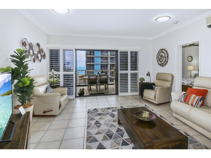 Unit 4/30 Canberra Terrace, Caloundra QLD 4551