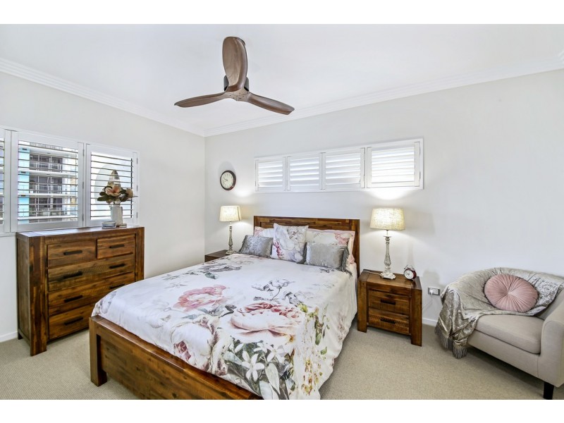 Unit 4/30 Canberra Terrace, Caloundra QLD 4551