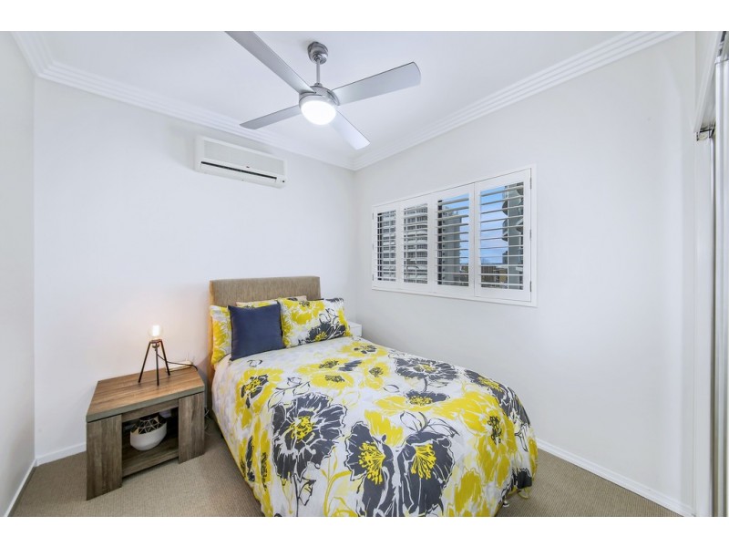 Unit 4/30 Canberra Terrace, Caloundra QLD 4551