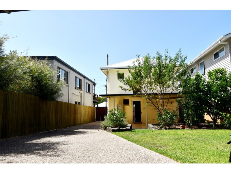 40 Roderick Street, Moffat Beach QLD 4551