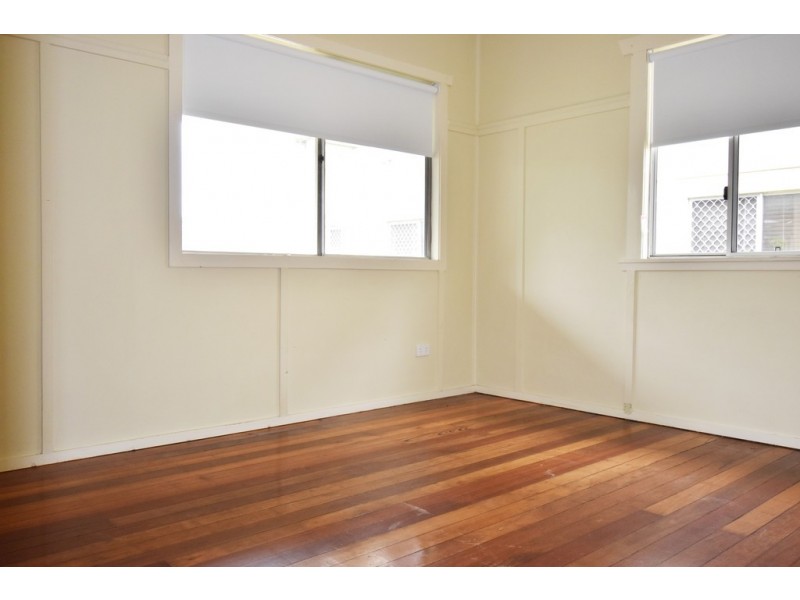 3 Mahia Terrace, Kings Beach QLD 4551