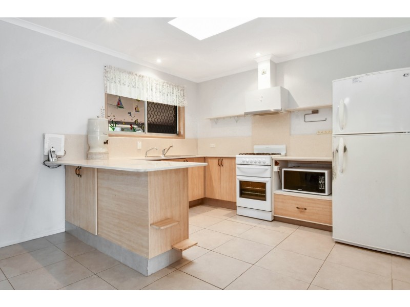 22 Minkara Street, Warana QLD 4575