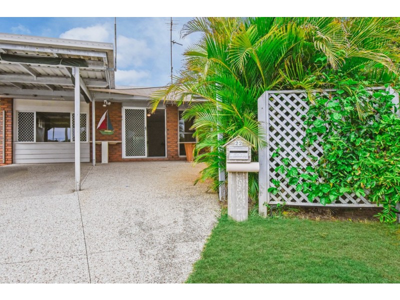 22 Minkara Street, Warana QLD 4575