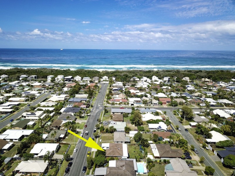 22 Minkara Street, Warana QLD 4575