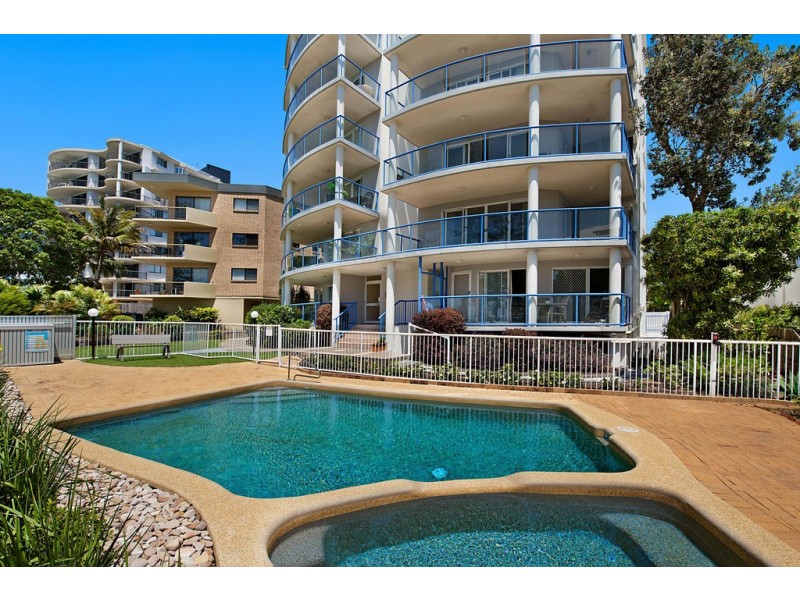 Unit 1/27 Landsborough Parade, Golden Beach QLD 4551