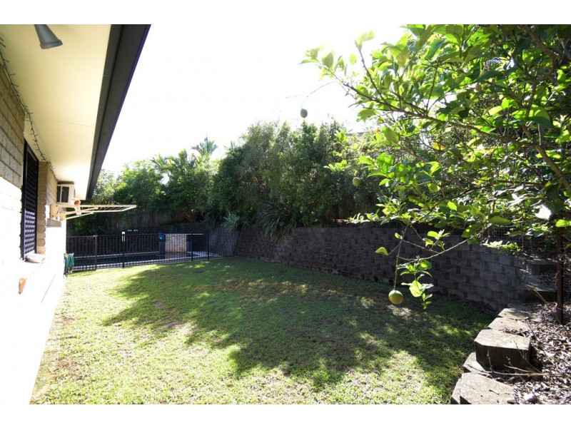 43 Bellevue Drive, Little Mountain QLD 4551