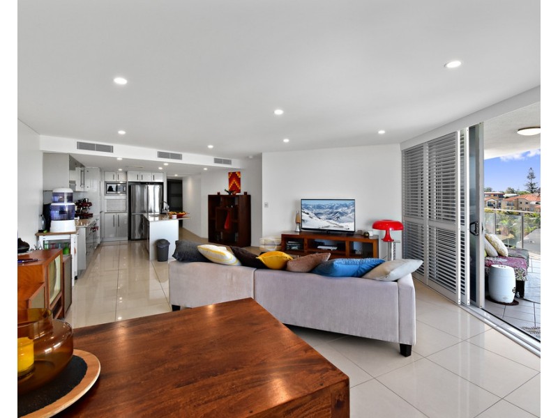 Unit 702/3 Arthur Street, Kings Beach QLD 4551