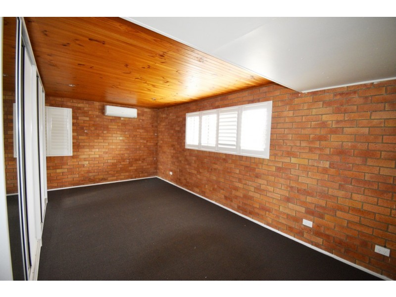 7 Truscott Court, Golden Beach QLD 4551