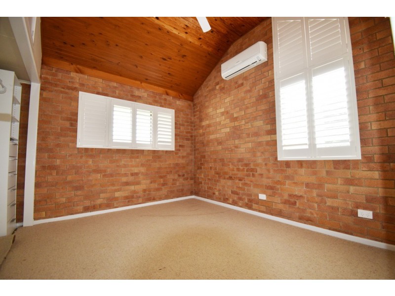 7 Truscott Court, Golden Beach QLD 4551