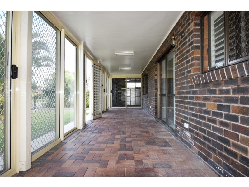 7 Truscott Court, Golden Beach QLD 4551