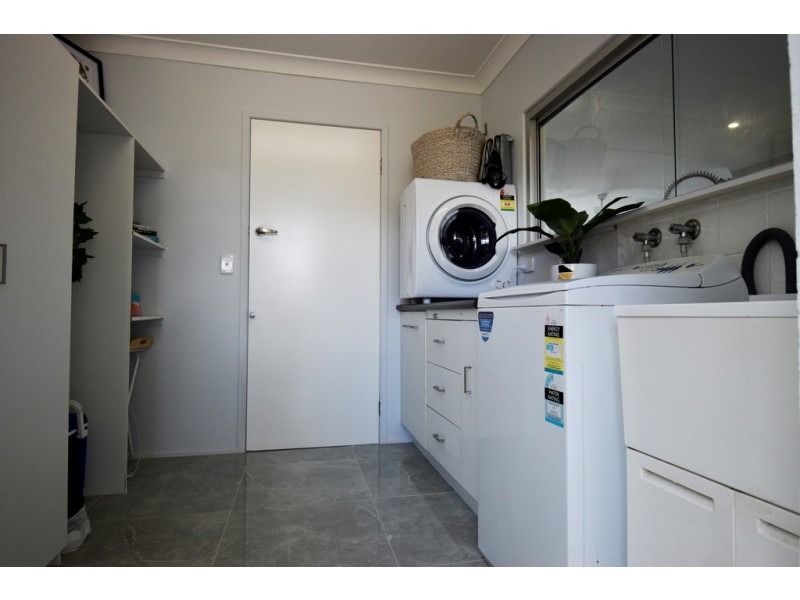 44 Theresa Street, Golden Beach QLD 4551