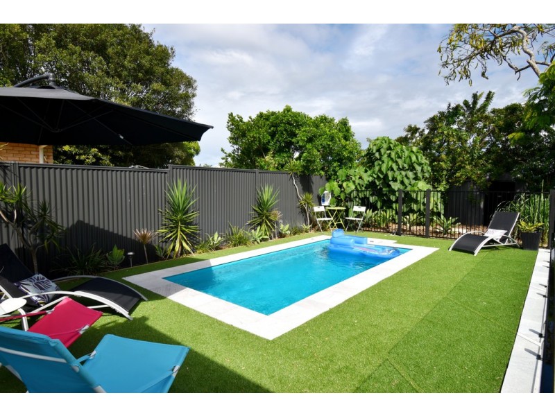 44 Theresa Street, Golden Beach QLD 4551