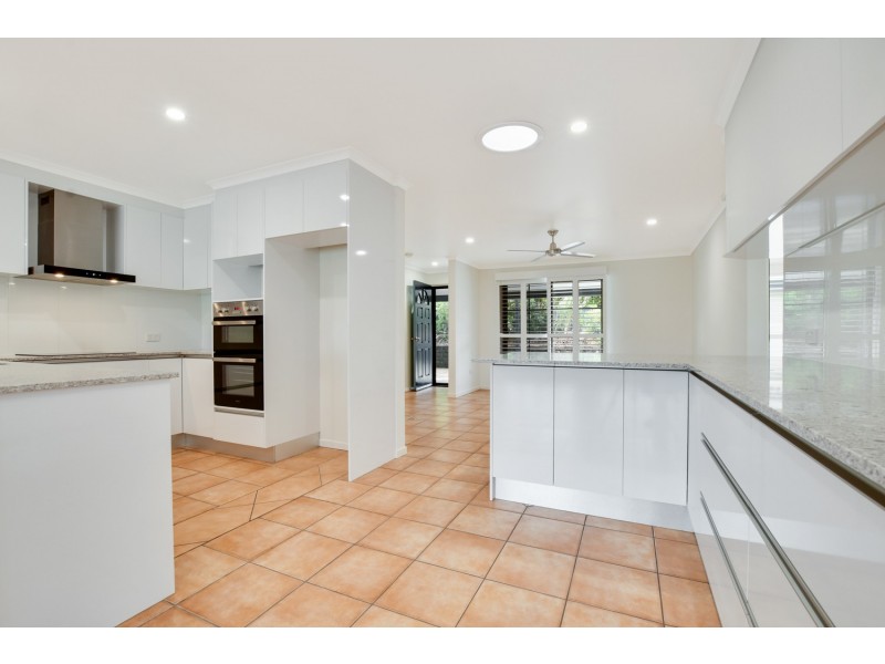 3 Pinaroo Street, Battery Hill QLD 4551