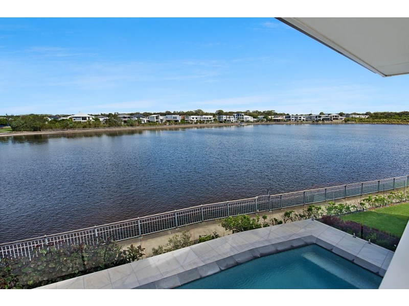 12 Reef Court, Birtinya QLD 4575
