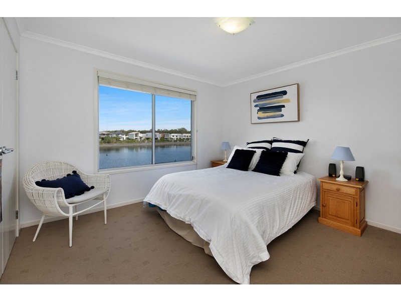 12 Reef Court, Birtinya QLD 4575