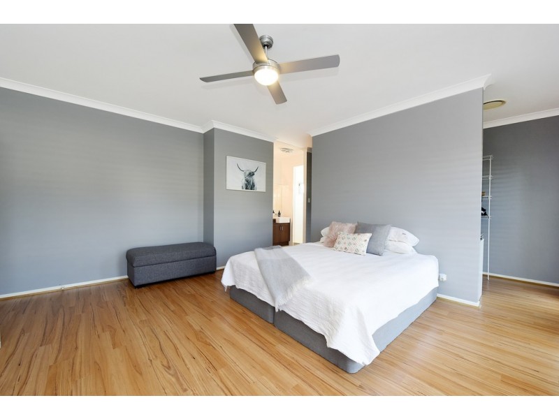 2 Stephen Burton Way, Pelican Waters QLD 4551